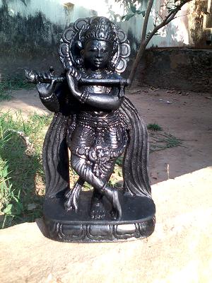 Manufacturers Exporters and Wholesale Suppliers of Granite Stone Krishna Standing Bhubaneswar Orissa